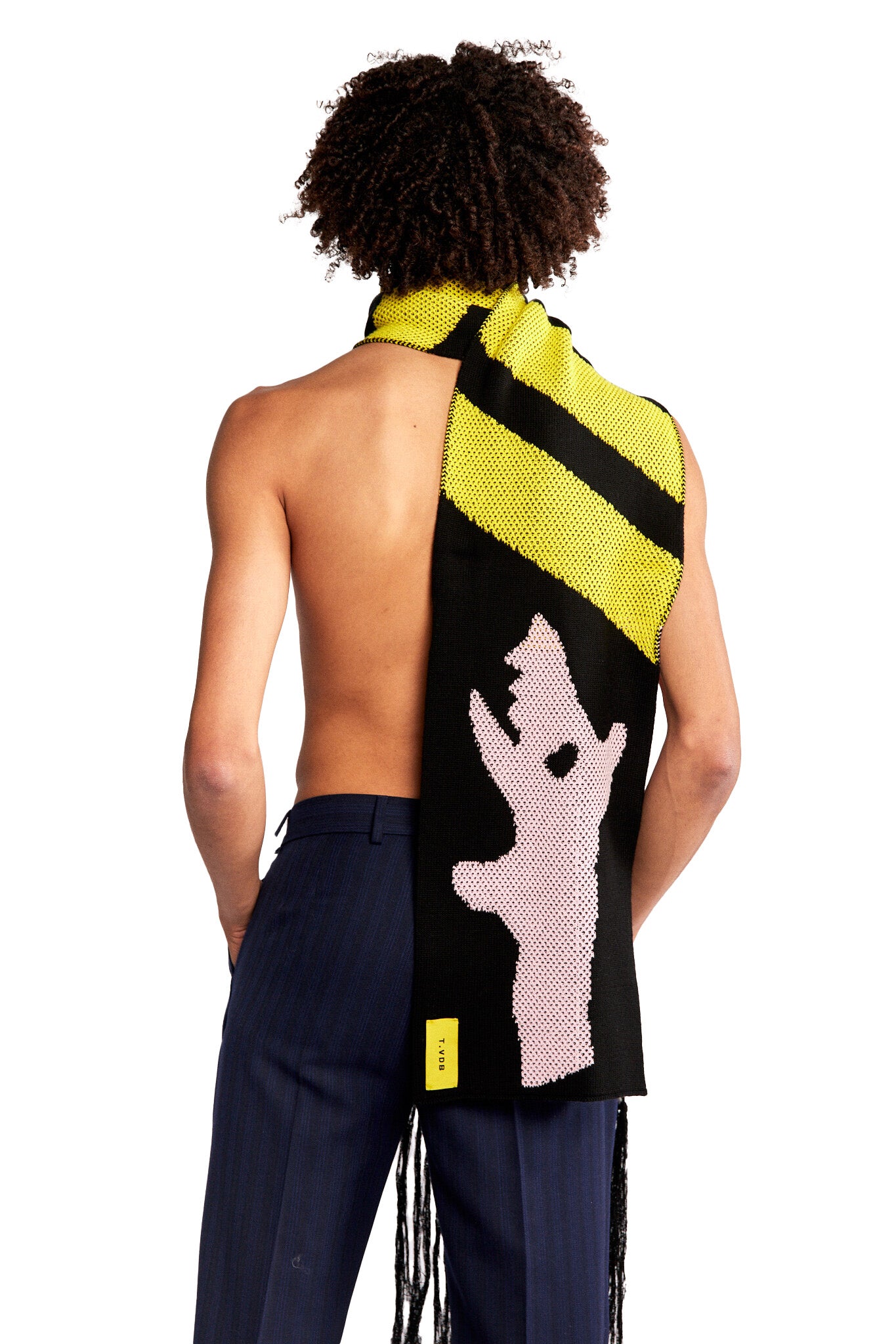 Lins black scarf